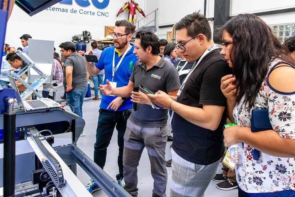 Demostración de máquinas cnc en persona en Ciudad de México